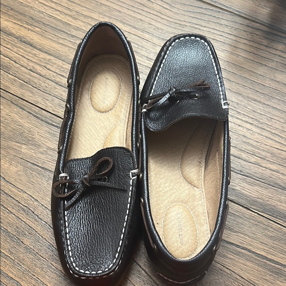 Womens brown Leather Loafers,size 9 1/2 D
